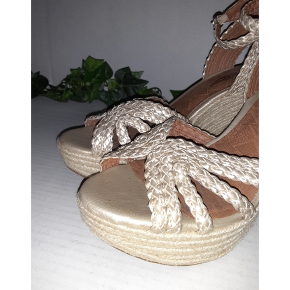 Lucky Brand Lainey Braided Jute Wedge Sandal - Picture 14 of 16